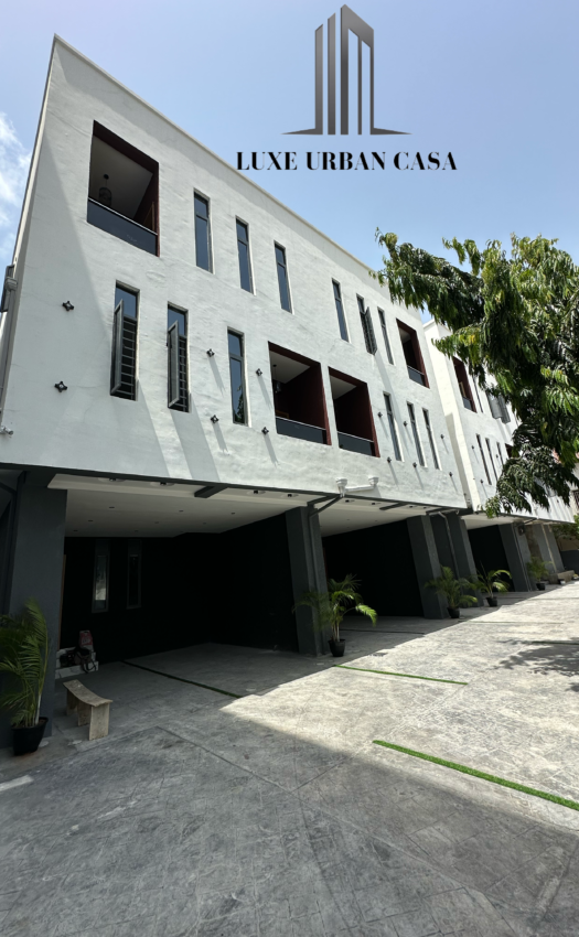 4 Bedroom Terrace at Lekki Phase 1