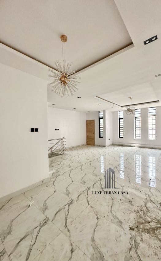 4 Bedroom Terrace at Lekki Phase 1