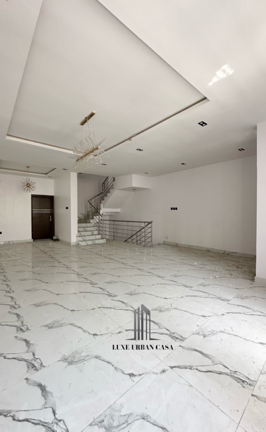 4 Bedroom Terrace at Lekki Phase 1