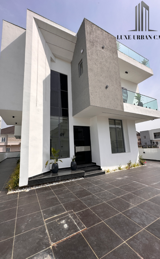 5 Bedroom Detached House at Orchid