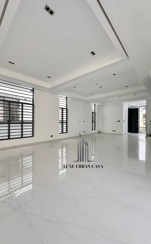 5 Bedroom Detached House at Lekky County