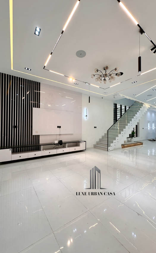 5 Bedroom Detached House at Chevron