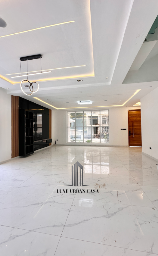 5 Bedroom Detached House at Lekky County