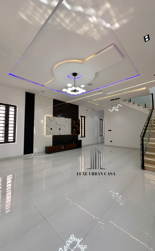5 Bedroom Detached House at Ajah