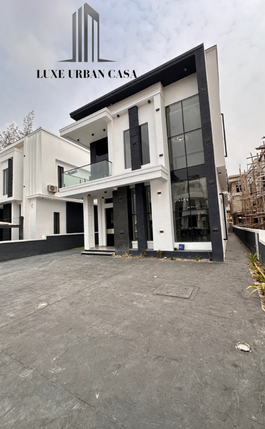 5 Bedroom Detached House at Lekky County