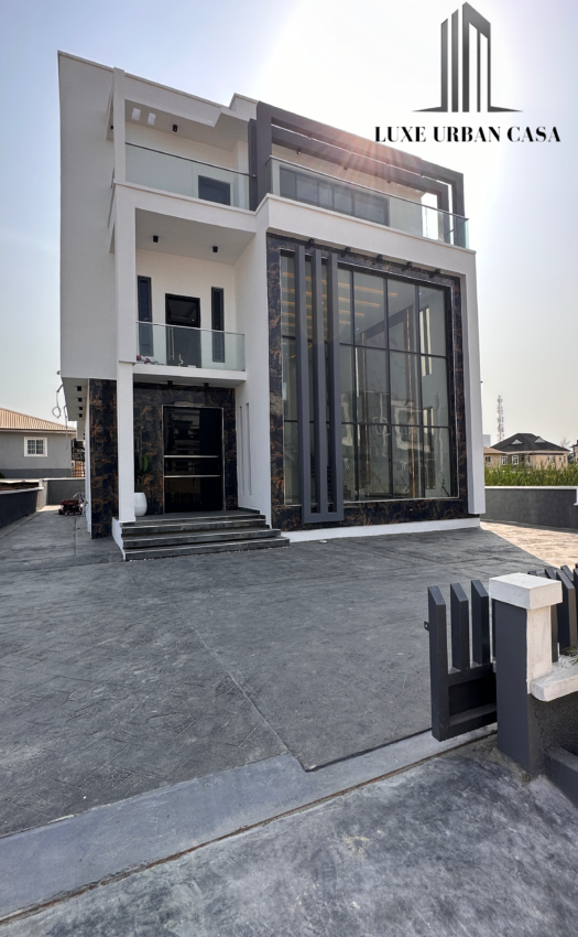 5 Bedroom Detached House at Lekky County