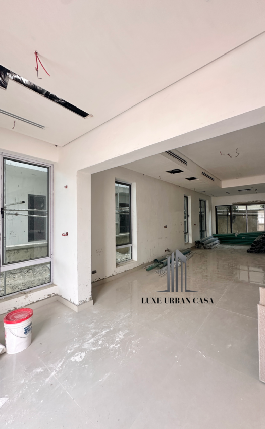 6 Bedroom Detached House at Ikoyi
