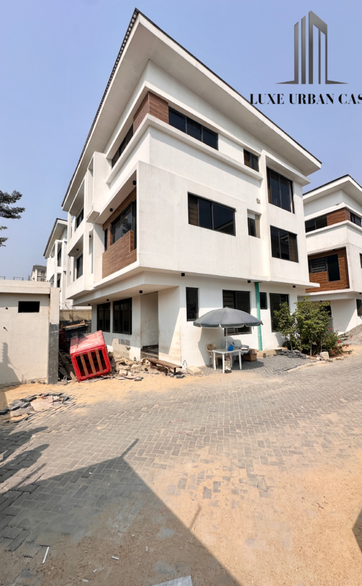 4 Bedroom Terrace House at Ikoyi