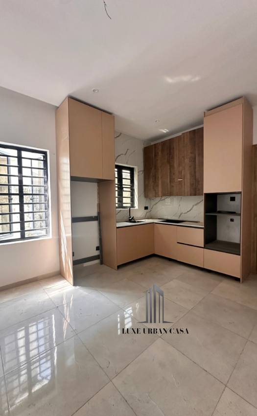 1 Bedroom Apartment at Lekki Phase 1