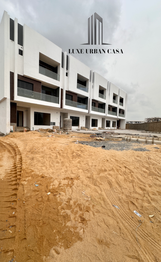 4 Bedroom Terrace at Lekki Phase 1