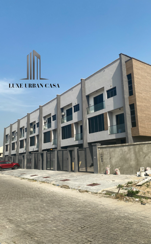 4 Bedroom Terrace at Lekki Phase 1